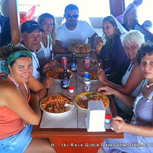 Daily boat tour with Ilki H Reis boat