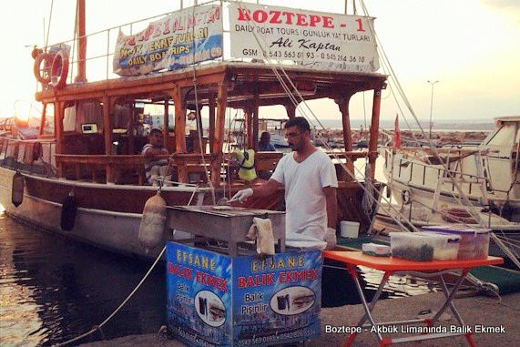 Akbük Limanı Balık ekmek Boztepe