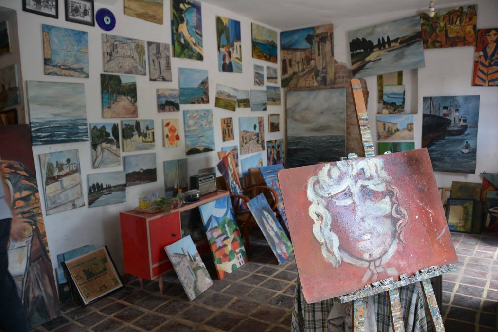Cafe Olive Art Gallery Akköy